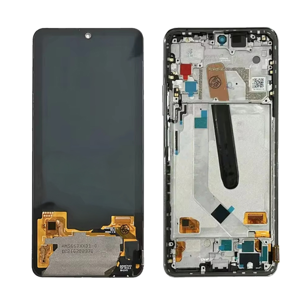 Poco F4 Screen